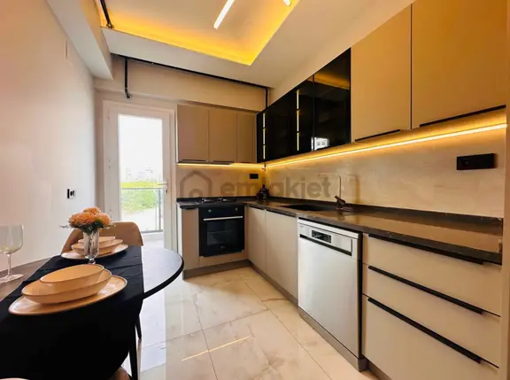 Aydınlar’da 7/24 Güvenlikli Havuzlu Sitede Ultra Lüks 2+1 1