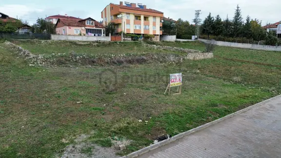 Vepaş'tan Hıdırlık Mahallesi Huzurevi Altı Satılık Arsa 271 M² 1