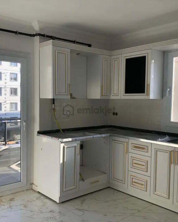 Brs Emlaktan Deniz Gross Yanı 2+1 2
