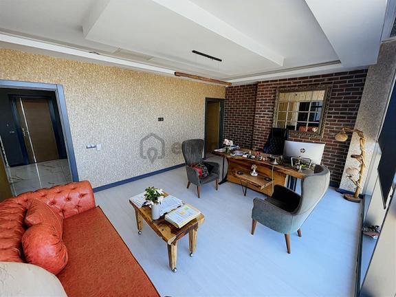 Folkart Towers A Kulede Deniz Tarafında Satılık Prestijli Ofis! 2