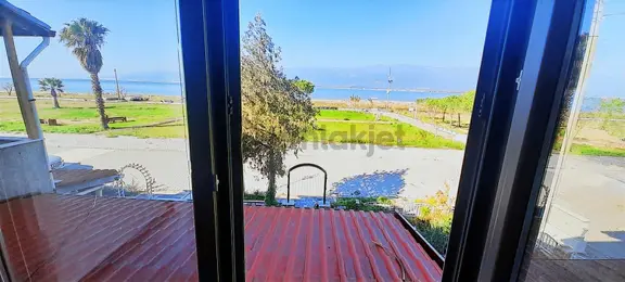 Nefes'ten Orjan Sitesinde Muhteşem Konumda, Denize Sıfır Villa 2