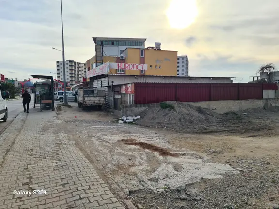 Kozan Yoluna Cepheli Beyceli Sağlık Ocağı Yanı 2,4 Yğnluklu Arsa 2