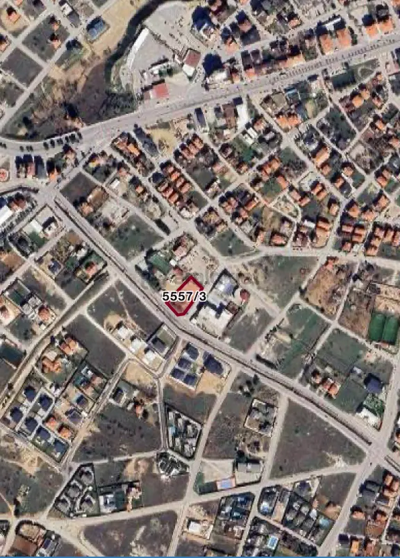 Denizli Merkezefendide Yürüyüş Yolu Altında Saki Restaurant Civarı 2310m2 Satılık Arsa