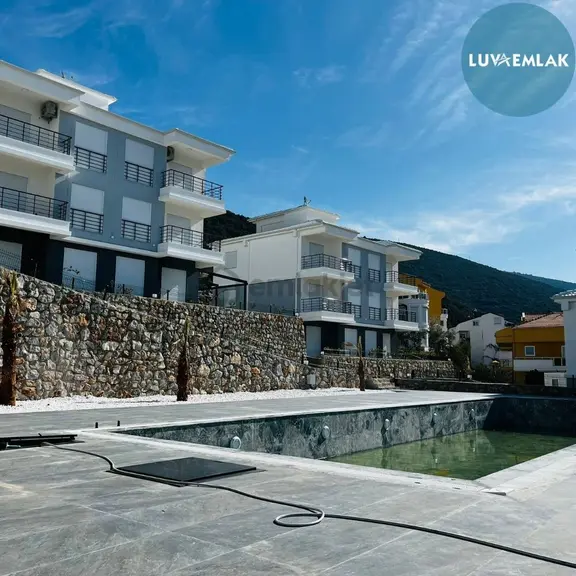 Didim Akbük'te Deniz Manzaralı Havuzlu Sitede 2+1 Daire 2