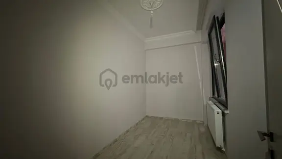 Parstan Turhanbey Mah. Doğalgazlı Asansörlü Geniş Fırsat 3+1 2