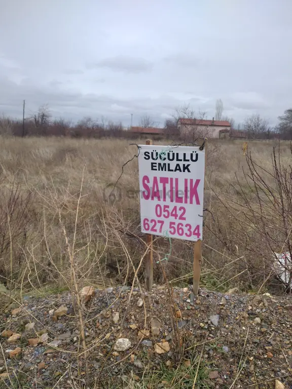Kuruçay Toki'de İmarlı Satılık Köşe Arsa 1