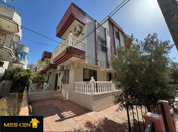 Didim Altınkum'da Plajlara Sadece 600 Metre Bitişik Nizam Villa 1