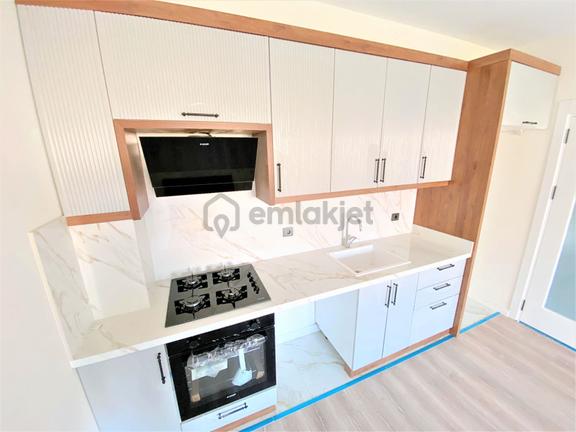 🌀gültaş Emlaktan Akçay İkizçayda Satılık Sıfır Ebeveyn Banyolu Ön Cephe 2+1 Daire 1