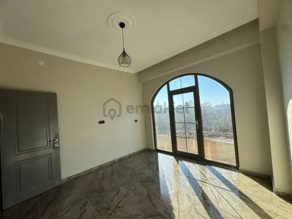 Karasu’da Geniş Kullanışlı Sıfır Modern Daire 2