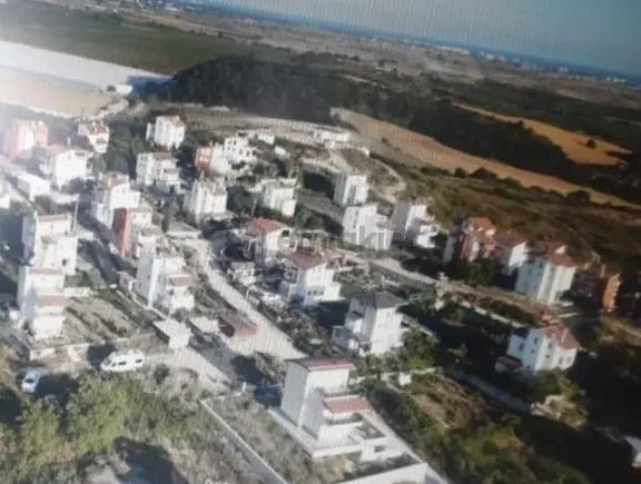 Sahibinden Satilik Villa Arsasi Serık Karadayida 350/141 M2 Projesi Hazir . Aankoopta Denize 4 Km. 1