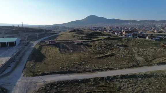 İstasyon Mahallesin’de 458 M² Köşe Parsel Arsamız Satılıktır. 2