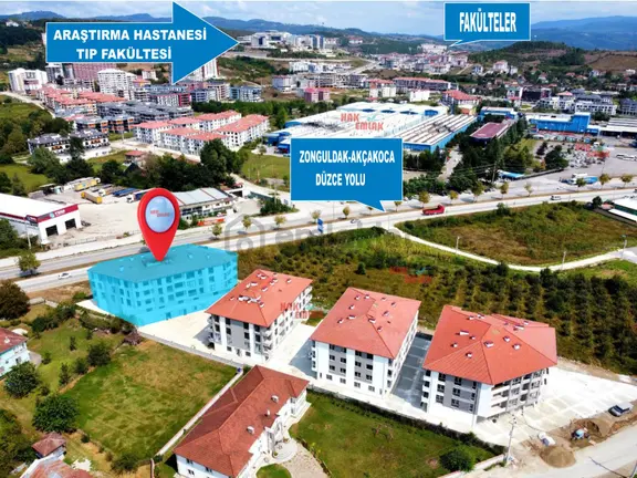 Hak Emlaktan Üniversitede Cadde Cepheli Satılık 1+1 Eşyalı Daire 2