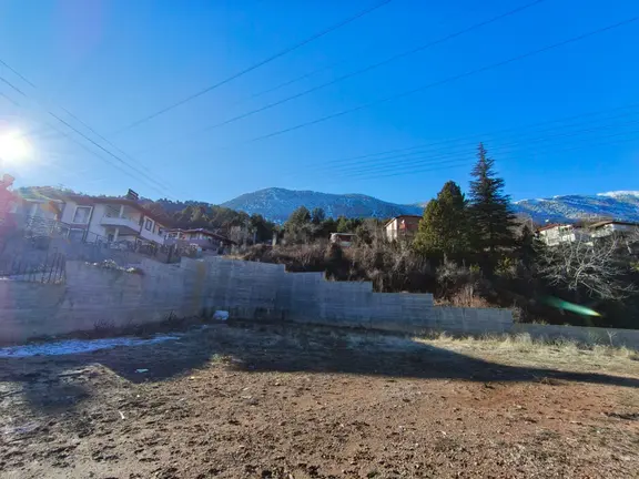 Kar Emlaktan Akçatekir Esentepede Çevre Duvarı Yapılmış 500 M2 Satılık Arsa 1