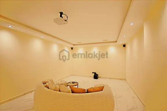 Alanya Demirtaş'da Resıdence Satılık 2+1 Full Eşyalı Daireler 2