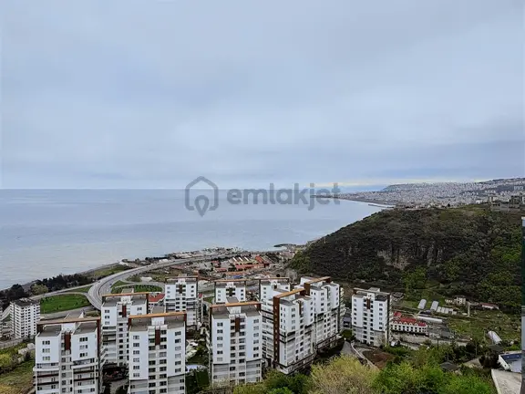 Akcaabat Yıldızlı Sümela Evlerinde Panoramik Manzaralı Daire 1