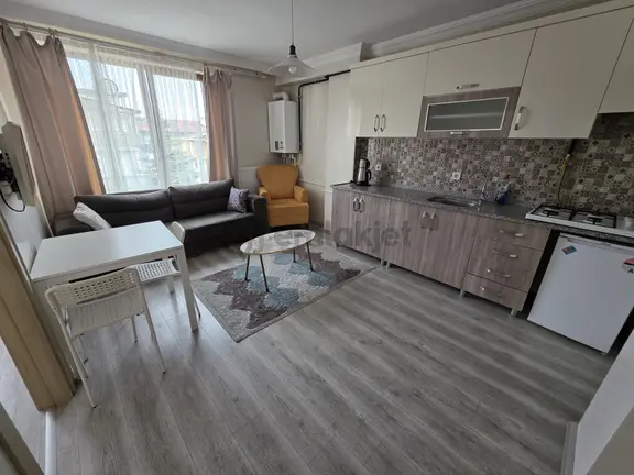 Mefe Yapı'dan Değirmenaltında Full Eşyalı Kiralık 1+1 Daire 1