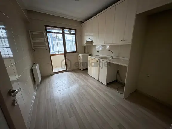 Mollateam Bayrampaşa Kartaltepe Gazikemal Caddesinde Satılık Dubleks 2