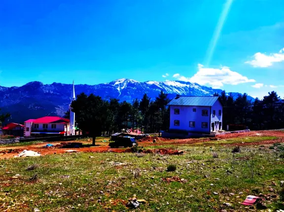 Kar Emlaktan Yenikonacık Efes Sitesi Altında 400 M2 Satılık Arsa 2