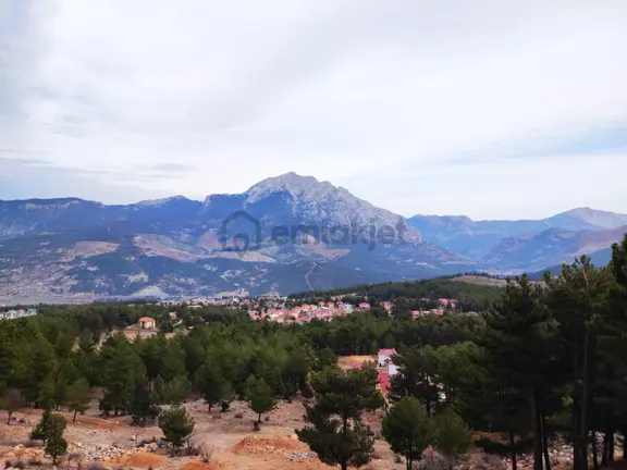 Kar Emlaktan Yenikonacık Bozkırlı Mevkiinde 450 M2 Satılık Arsa 1