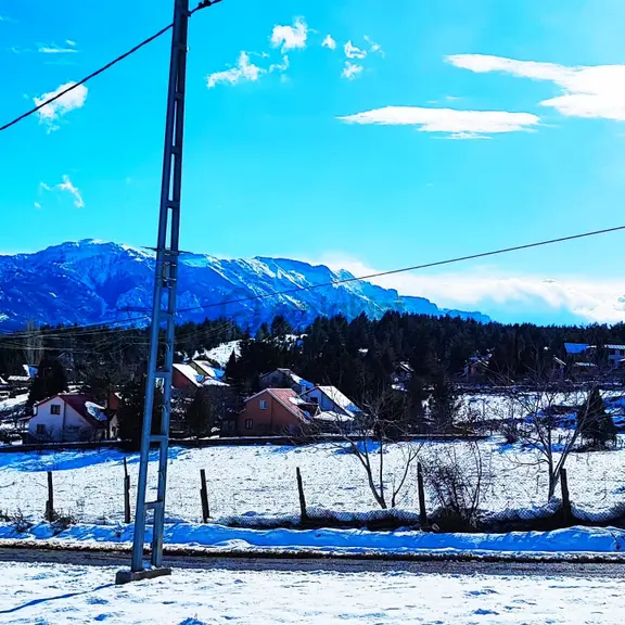 Kar Emlaktan Yenikonacık Kırıntı Mevkiinde 610 M2 Satılık Ticari Konut Arsa 2