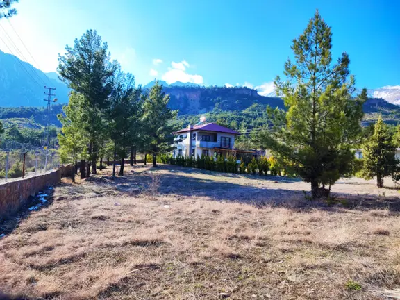 Kar Emlaktan Akçatekir Alpaslanda 370 M2 Satılık Arsa 2