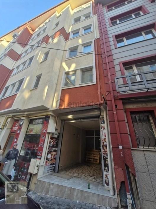 R.k Dan Heykel Maksem Caddesinde Kiralık İşyeri 1