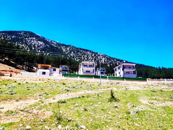 Kar Emlaktan Yenikonacık Bozkırlı Mevkiinde 400 M2 Satılık Arsa 2