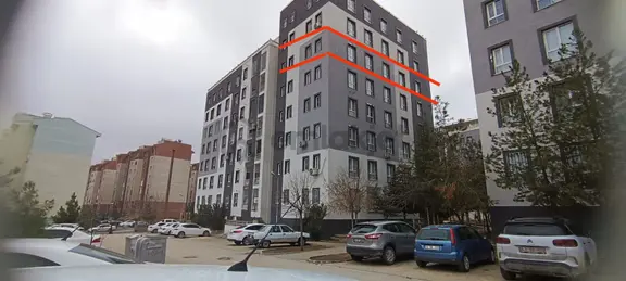 Akev Gayrimenkul'den Seyrantepe Toki Konutları 4+1 Ara Kat Daire 1