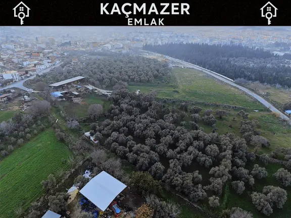 Kaçmazer'den İmar Sınırına Bitişik Satılık Arazi 1