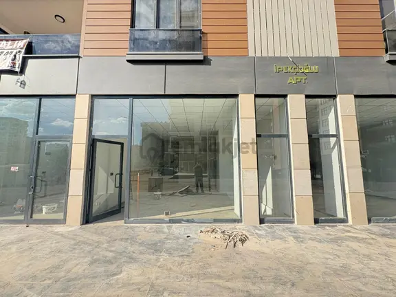 Karaköprü Atakent Yasin Arıcı Taziye Evi Civarı Depolu İşyeri 2