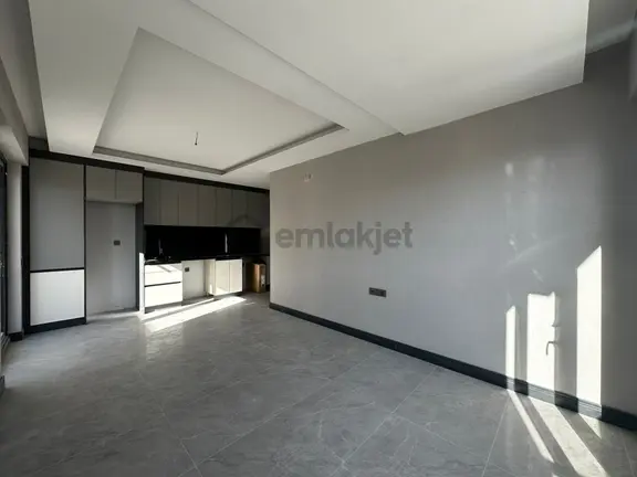 Kariyer'den İncirli'de Tek! Merkezi Konumda Her Katta 1+1 2+1 Lüx Alttan Isıtmalı Daireler 2