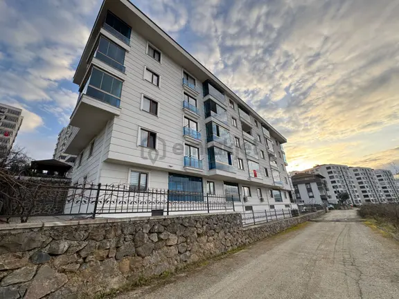 Trabzon Ortahisar Yalıncak Villa Konutları 2+1 Satılık Konut 2