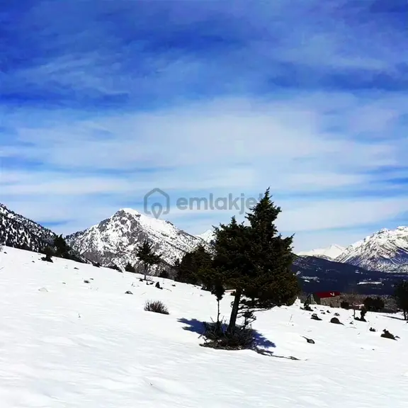 Kar Emlaktan Yenikonacık Bozkırlı Mevkiinde 400 M2 Satılık Arsa 1