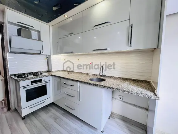 🏡ayni Ali Mahallesi 🏡 ✅2+1 900m2 6 Katlının 3 Katı ❇️fuul Özelikli Petek Kombili Panjurlu 1