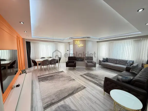 Denizli Topraklık’ta Emsalsiz Lüks 3+1 Arakat Çift Balkonlu Daire D104 1