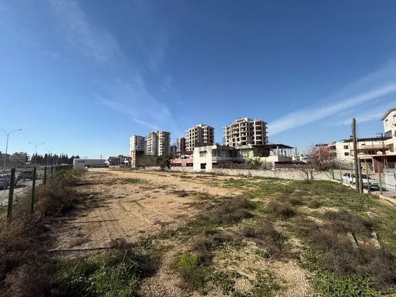 Karatal Bulvarında 2456 M2 Tek Tapu Kiralık Arsa(ticari+konut İmarlı) 1