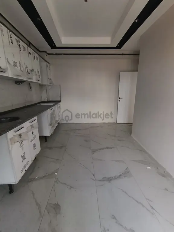 Esentepe De Sıfır 3+1 Daireler 1