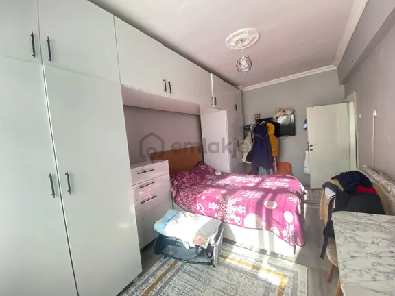 Makro Life Gayrimenkul'den Koşuyolu Parkı Karşısı Cadde Üzeri 2+1 Bakımlı Daire 2