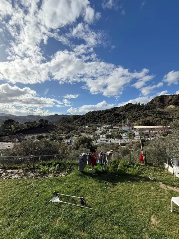 Söke Kuşadası Yolunda 7 Dönüm Satılık Arazi 2