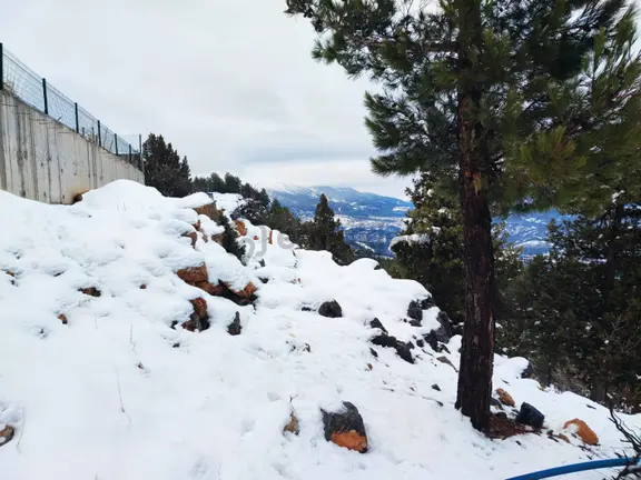 Kar Emlaktan Yenikonacık Bozkırlı Mevkiinde 450 M2 Satılık Arsa 2