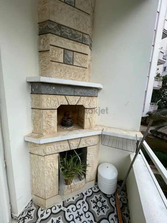 İçi Komple Yenilenmiş 3+1 Tramwaya 200 Metre Geniş Kulanışlı Daire 2