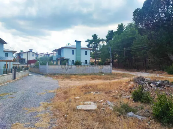 Kar Emlaktan Yenikonacık Kırıntı Mevkiinde 250 M2 Satılık Arsa 1