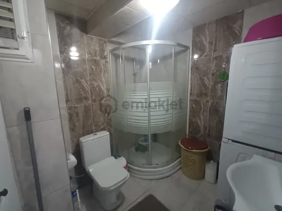 🏡göktaşlı Mahallesi 🏡 ✅2+1 80m2 5 Katlının 5 Katı ❇️açık Mutfak Petek Kombili ❇️ Özelikli 2