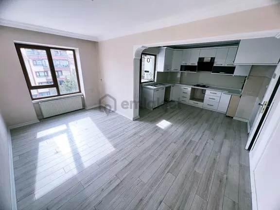 Cihandan Çarşı Mahallesinde Merkezde Satlık 4+1 Dubleks Daire 1