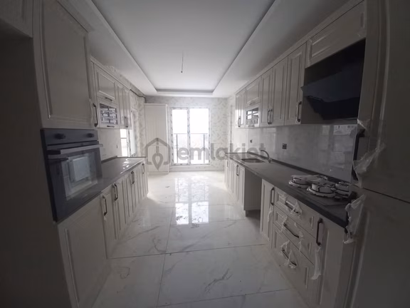 Mç Emlak'tan Saraycık Mahallesin'de 4+1 Satılık Daire 1