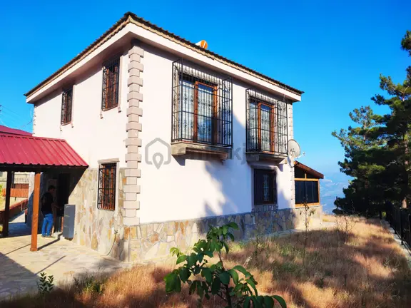 Kar Emlaktan Yenikonacık Efes Sitesi Üzerinde 3+1 Satılık Dubleks Villa 550m2 Arsası Mevcut 1