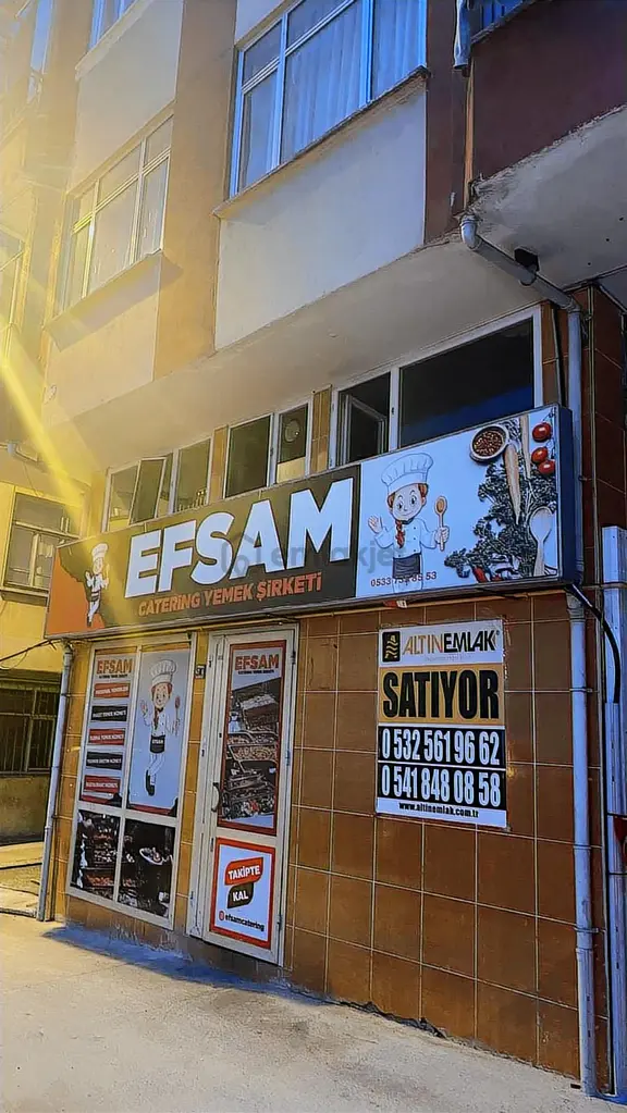 Altın Emlak Rize Merkez Tophanede 130m2 Satılık Dükkan 2