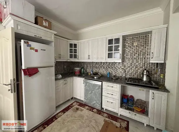 Havuzlu Sitede Eşyalı Kombili Satılık 1+1 Daire 2