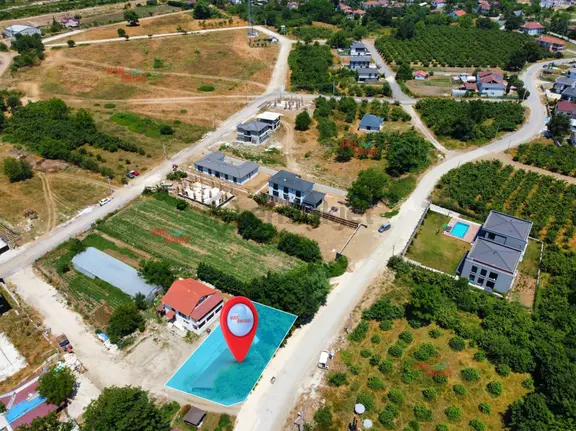 Hak Emlak'tan Sarayyeri Mahallesinde Satılık 619 M² Fırsat Arsa 1