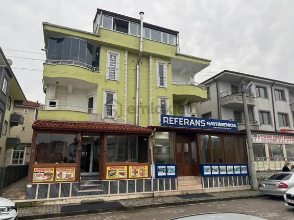 Karasu Hastane Karşısında Yaz Kış Kira Getirili Satılık 2+1daire 1